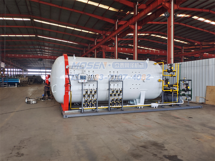 <b>熱壓罐真空泵的使用注意事項(xiàng)</b>